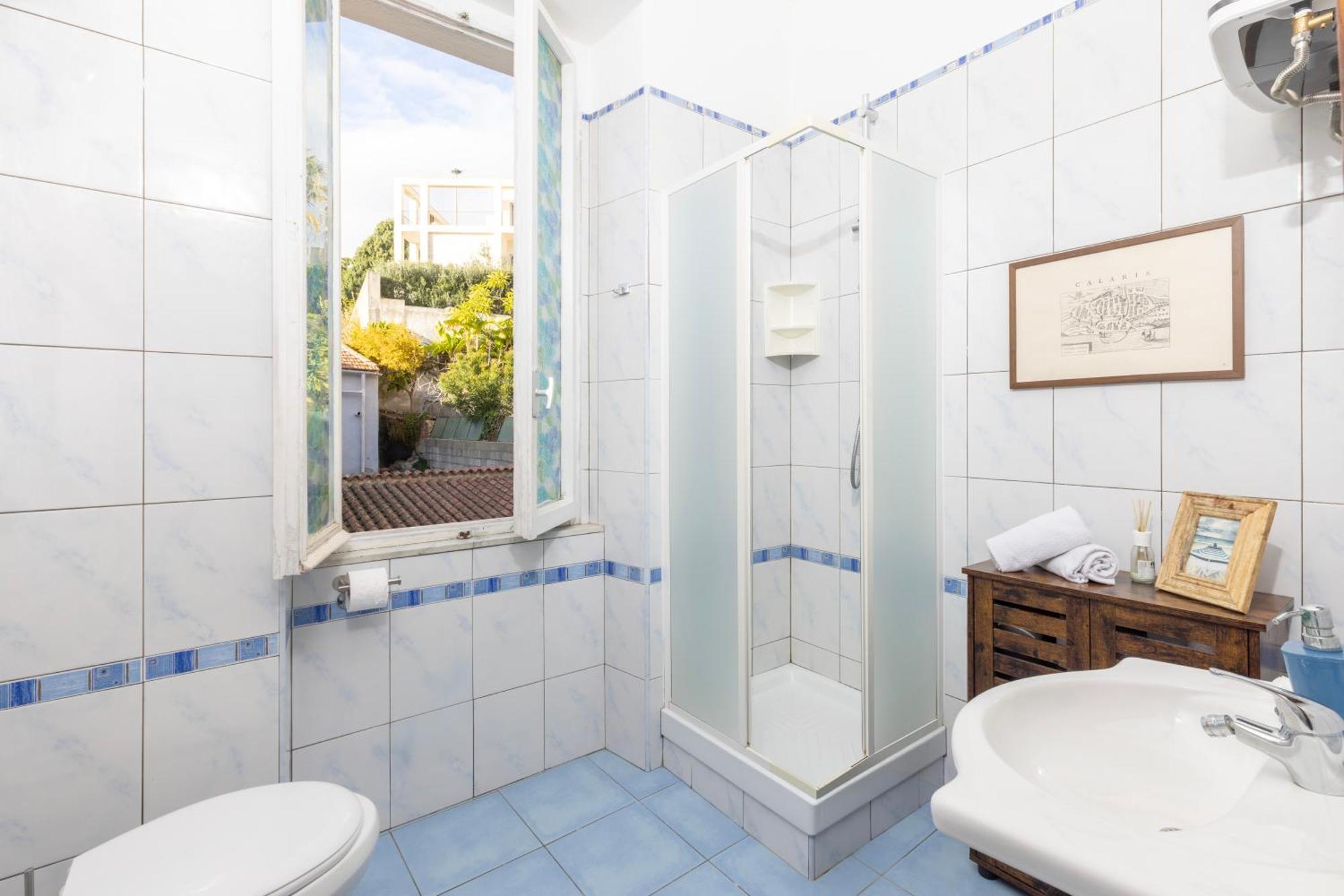 Kalie Rooms Guest House Cagliari Dış mekan fotoğraf