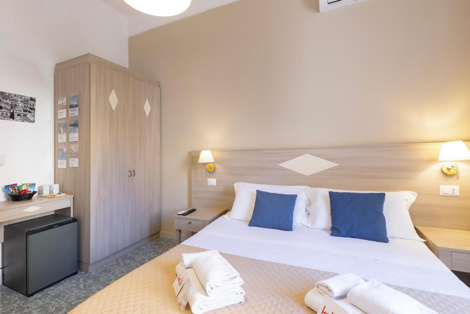Kalie Rooms Guest House Cagliari Dış mekan fotoğraf